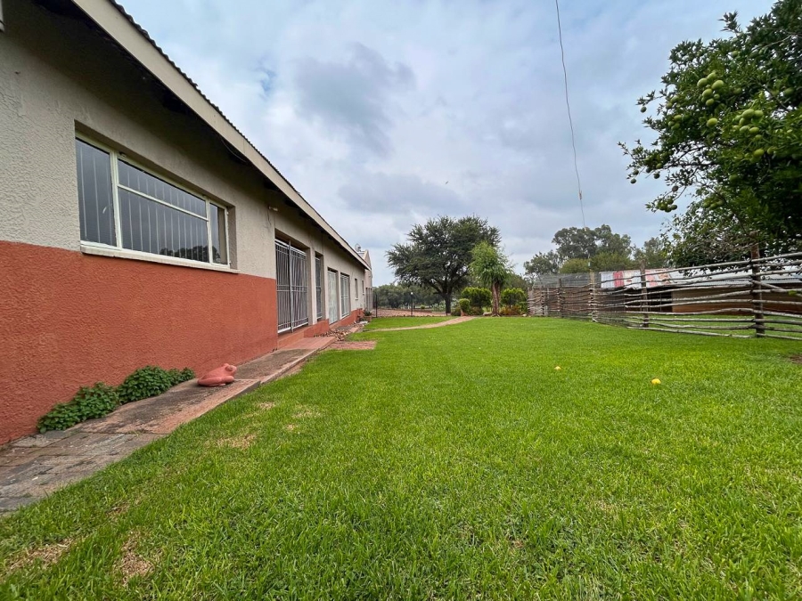 4 Bedroom Property for Sale in Potchefstroom Rural North West